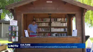 Une bibliothèque éphémère au bord du lac à Vevey