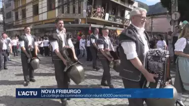 Nova Friburgo: 6000 personnes au cortège de commémoration