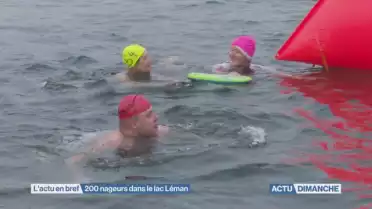 Plus de 200 nageurs ont bravé le froid