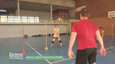 Jessica a testé le volley-ball