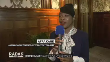 Afra Kane: Une artiste aux larges horizons
