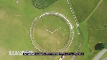 Un anneau géant sorti de terre à la Vallée de Joux