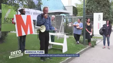 Les producteurs de lait manifestent devant ELSA