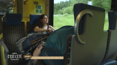 Stéphanie et Audrey crapahutent à La Vallée