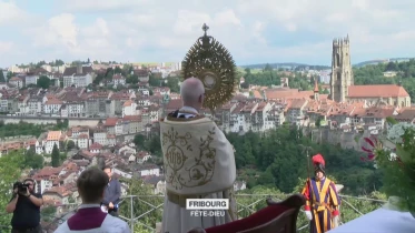 Fête-Dieu: La messe et la procession à Fribourg