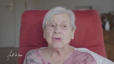 Être jeune employée dans les années 50