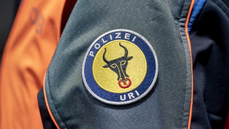 Motard arrêté après 47 dépassements dans le Gothard, interdit en Suisse