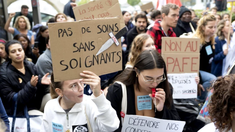 Fribourg: 313 grévistes recensés le 1er octobre, salaires retenus