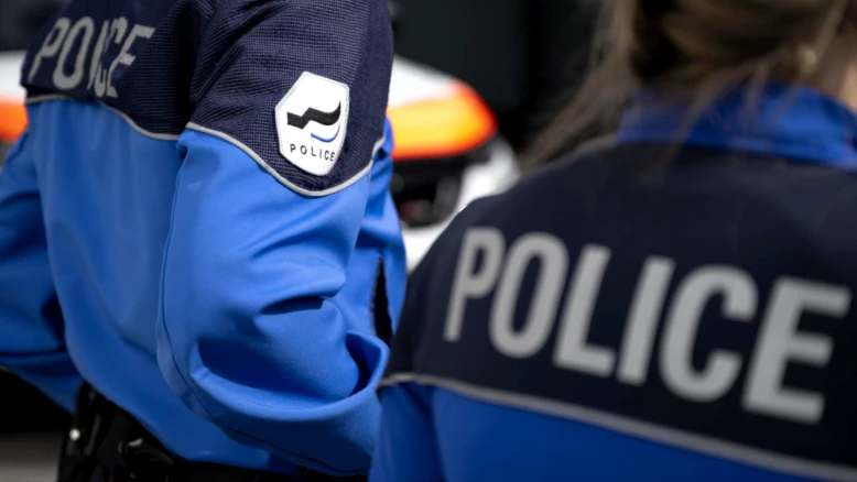 Fribourg : deux hommes arrêtés pour vandalisme au cimetière