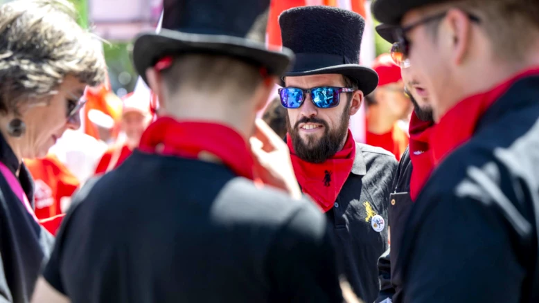 CCT des ramoneurs valaisans: +150 francs/mois et 6 semaines dès 58 ans