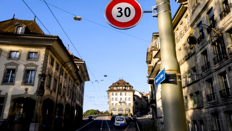 Fribourg: sur le réseau cantonal, le 30 km/h restera l'exception