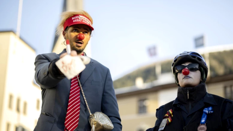 Environ 600 militants WEF bloquent le trafic vers Davos