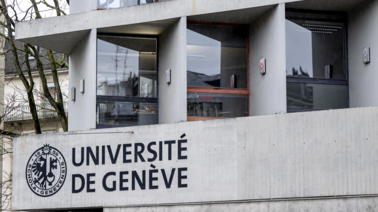 Exposition UNIGE sur les neutrinos : découvrir ces particules invisibles