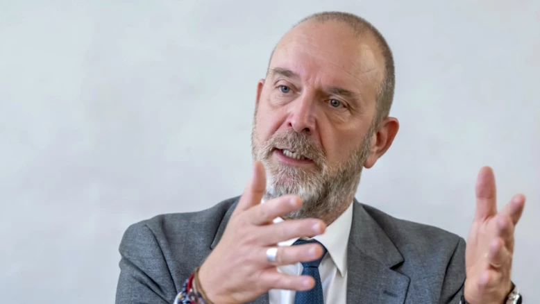 À Genève, 3 personnes sur 4 en aide sociale cumulent deux facteurs