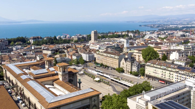 Lausanne: nouvelle façade Manor pour projets d'art éphémère XXL