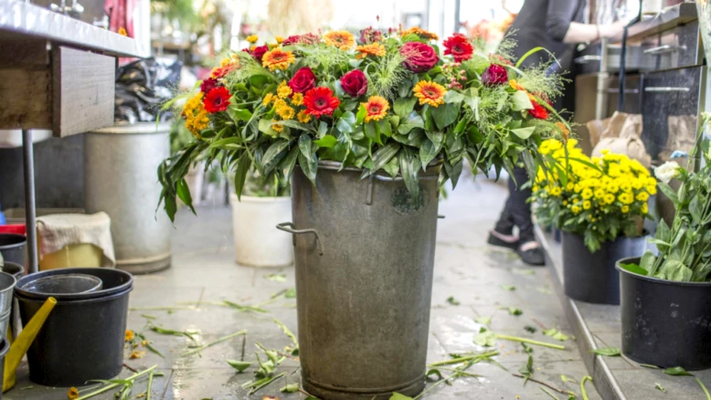 Roses, lingerie sexy et ventes records pour la Saint-Valentin