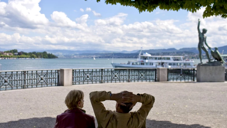 AVS et AI : bilan 2025 positif, rendement 6,34 % et 13e rente menacée