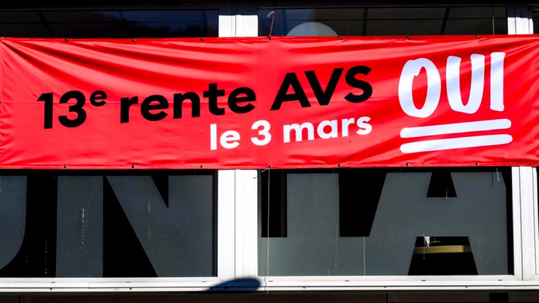 13e rente AVS: solution mixte de financement via cotisations et TVA