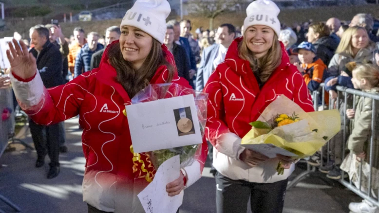 Médaillées d'or Mathilde Gremaud et Marianne Fatton fêtées à La Roche