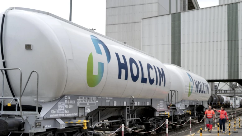 Holcim: bénéfice net réduit de près de 75% en 2025 après Amrize