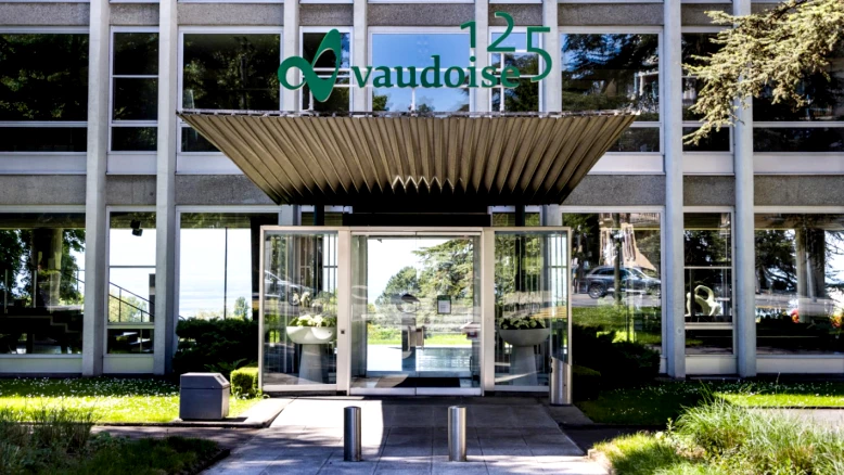 Jean Tschumi au mudac (Lausanne) : exposition et rééditions de meubles