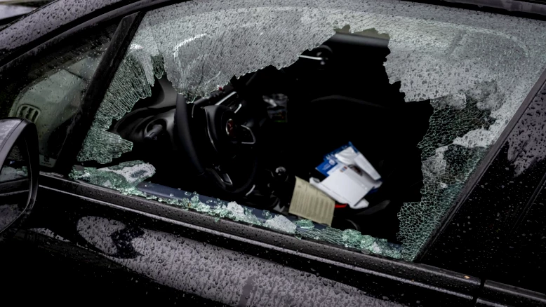 Lausanne : deux hommes interpellés pour tentatives de vol en voiture
