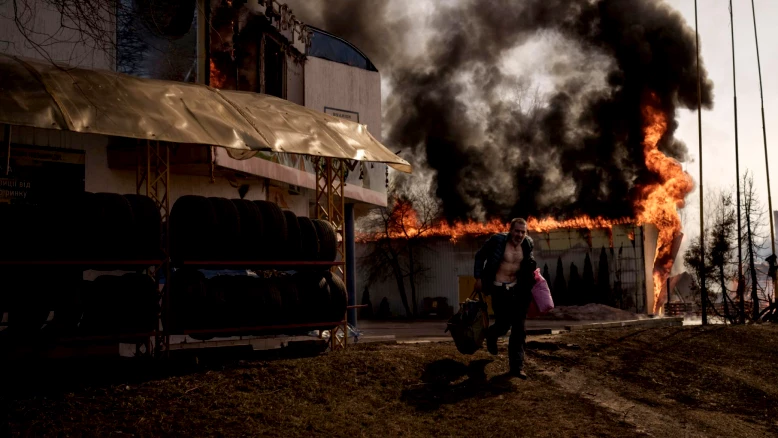 Ukraine : frappe russe à Kharkiv, un mort et dix blessés