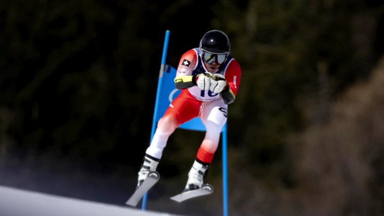Robin Cuche double champion paralympique: or en super-G à Cortina