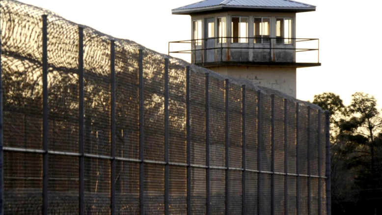 Alabama : condamné à mort de 75 ans gracié et commué à perpétuité