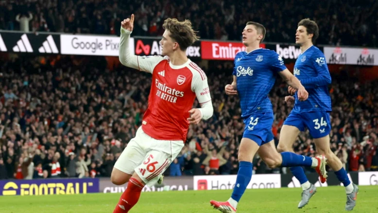 PL : Dowman sauve Arsenal à 16 ans, Chelsea en doute avant le PSG