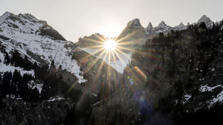 Stockage solaire: batteries près de 2,5 GWh et coûts en baisse