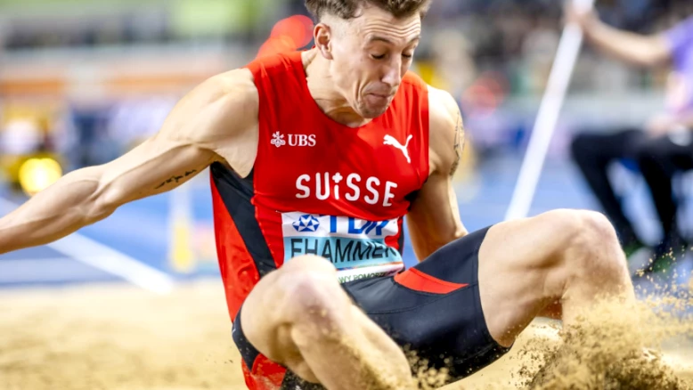 Simon Ehammer domine l’heptathlon à Torun et vise l’or