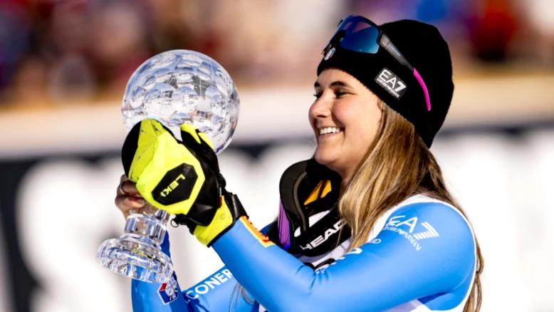 Descente dames : Laura Pirovano remporte la victoire et le globe