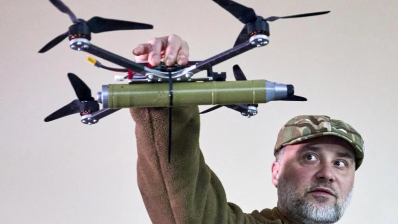 Incendie au port de Primorsk après une attaque de drones