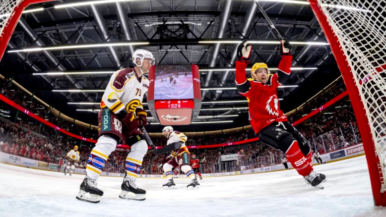 Lausanne égalise 1-1 face à Genève en play-off de NL
