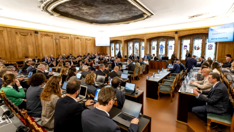 Révision de la loi sur les communes à Fribourg: moderniser l'autonomie