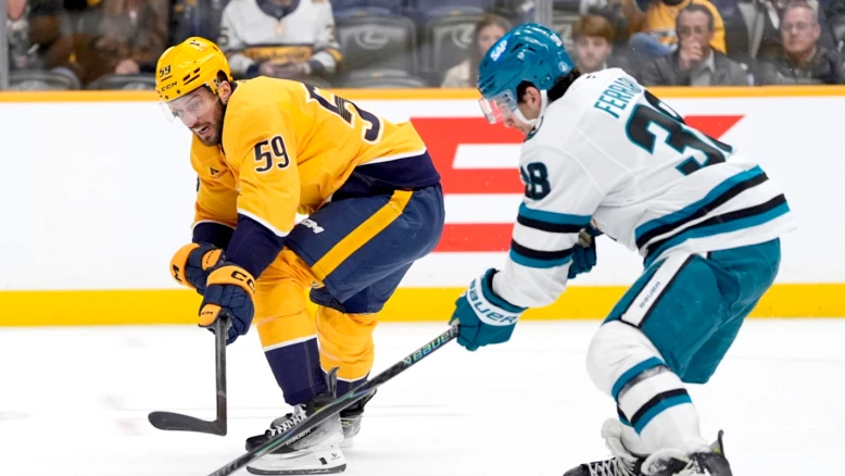Nashville signe sa 5e victoire d'affilée, Roman Josi brille