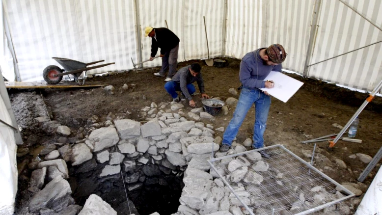 Archéo 2030 : le Valais lance sa première stratégie d'archéologie