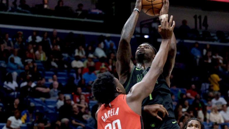 Clint Capela en grande forme : 14 rebonds et victoire des Rockets