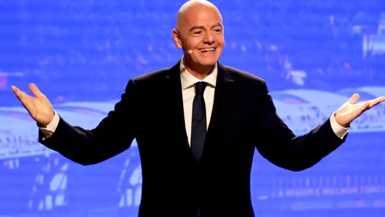 L'Iran ira à la Coupe du monde aux États-Unis, assure Infantino