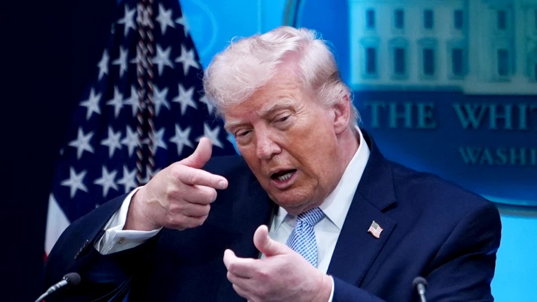 Trump repousse de deux semaines sa menace d'attaquer l'Iran