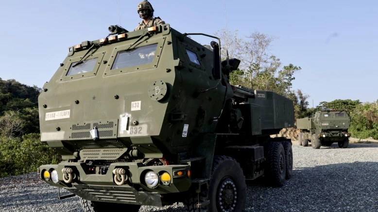 Exercices Balikatan : États-Unis et Philippines, présence du Japon