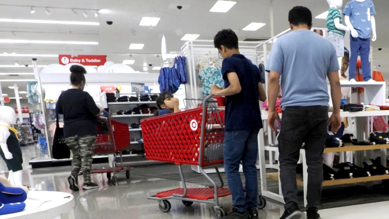 États-Unis : ventes au détail en mars supérieures aux attentes