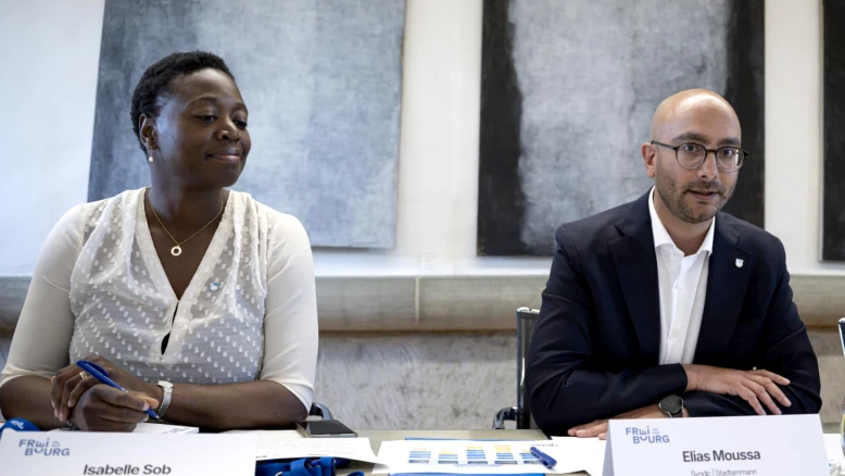 Elias Moussa succède à Thierry Steiert à la syndicature de Fribourg