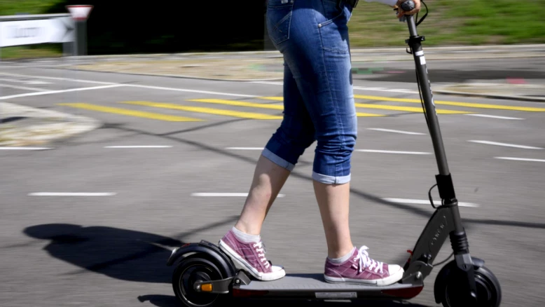 Broc : trottinette trafiquée séquestrée après 127 km/h (6× la limite)
