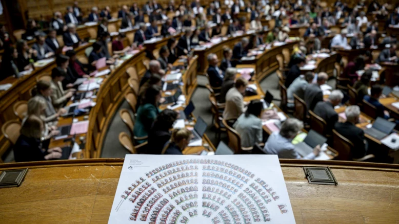 Le Conseil national reconnaît la persécution des Yéniches et Manouches