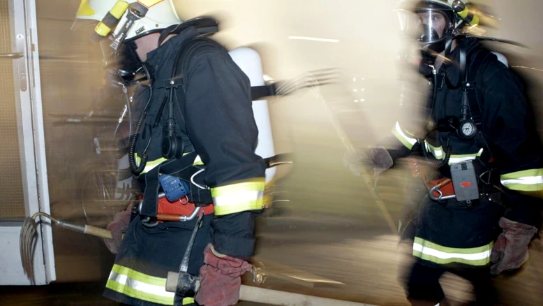 Lancy : incendie dans un ascenseur, une personne secourue