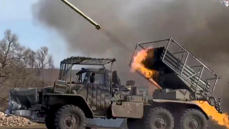 Ukraine : sexagénaire tuée par une frappe russe à Chostka