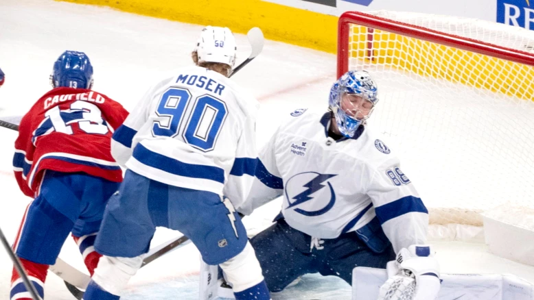 Janis Moser : Tampa Bay dos au mur au 1er tour contre Montréal