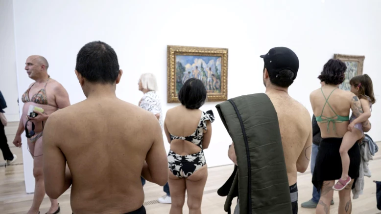 Fondation Beyeler : visites gratuites en maillot de bain
